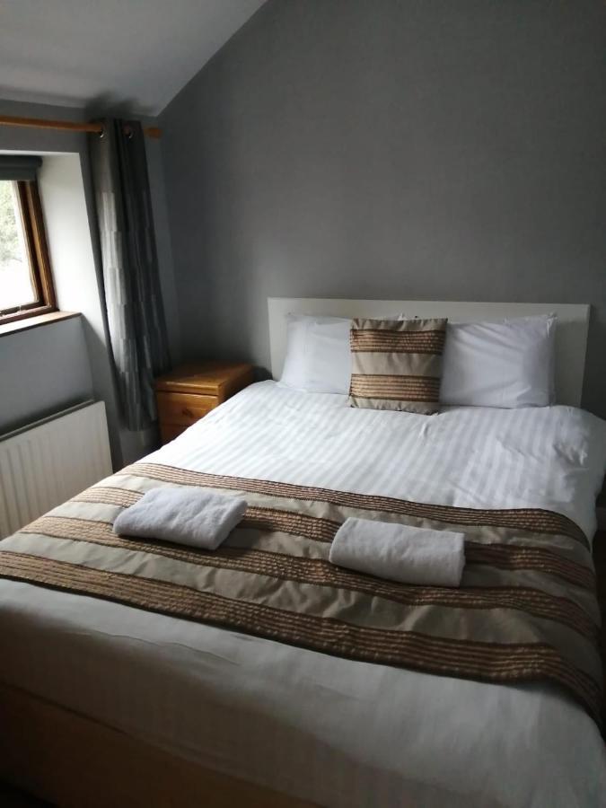 An File Economy Rooms Westport Kültér fotó